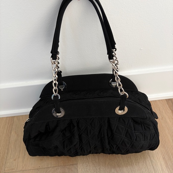 Vera Bradley Handbags - Vera Bradley Black Quilted Shoulder Bag Silver Chain Straps Zip Top